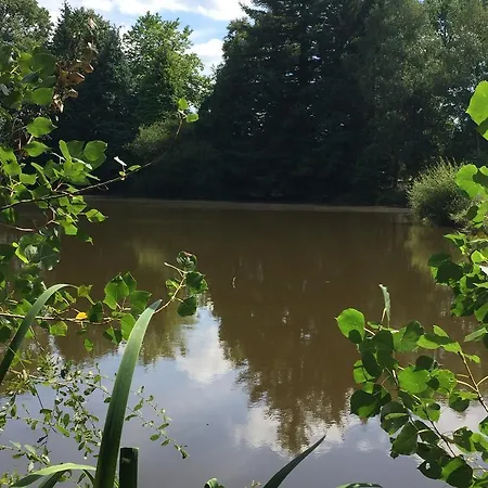 Lakeview Family Fishing Gite * Roussines